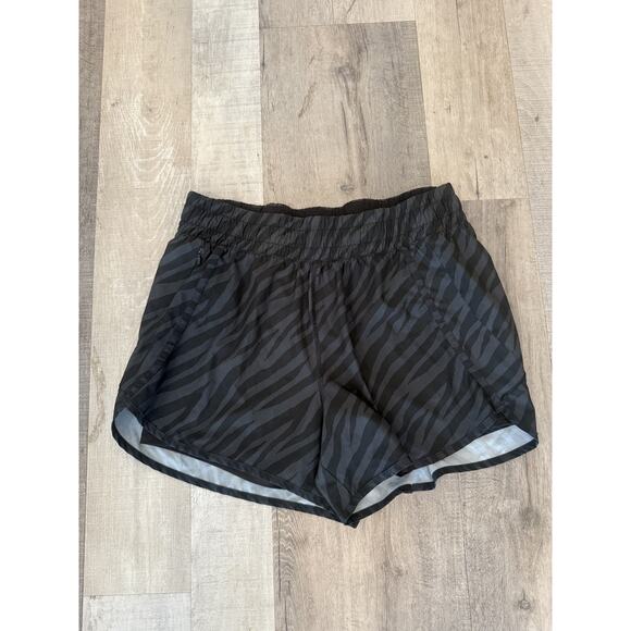 AVIA Shorts Womens XL Animal Print Zebra Pattern Lightweight Running Gym Athleti - Picture 2 of 4